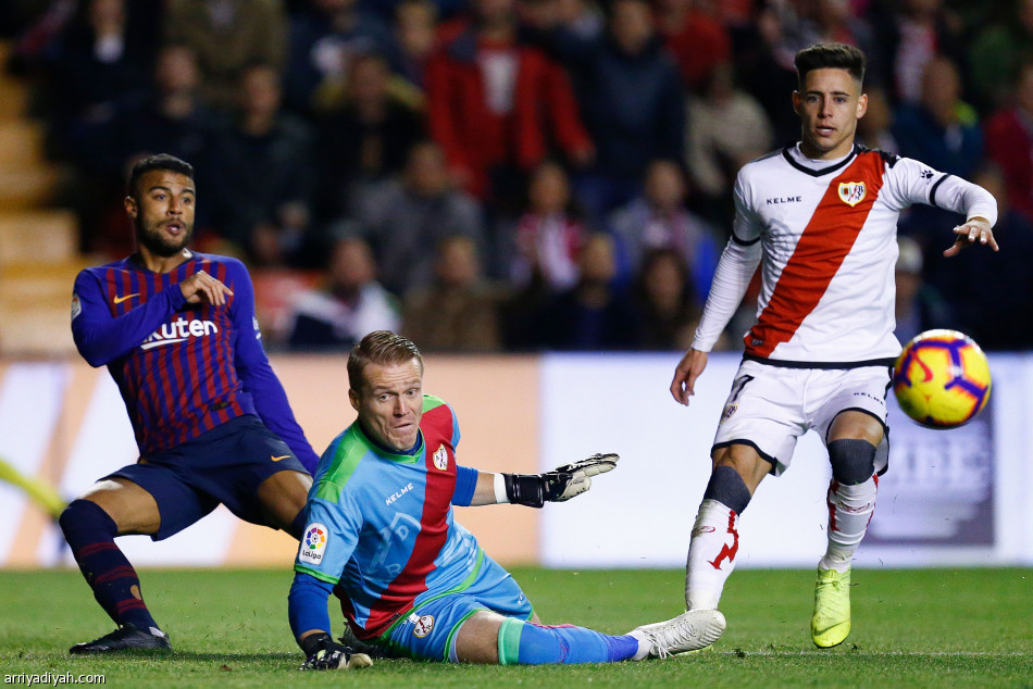 برشلونة يقلبها على رايو فايكانو ويعزز صدارته