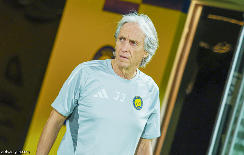 جواو فيليش يشارك في تدريبات النصر بعد العودة من المنتخب البرتغالي