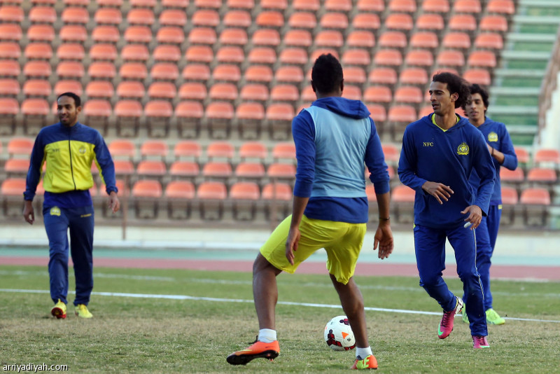 الحوسني يتدرب مع النصر