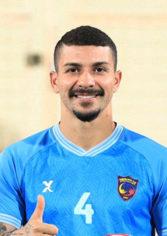 4 أجانب
يترقبون الظهور الأول