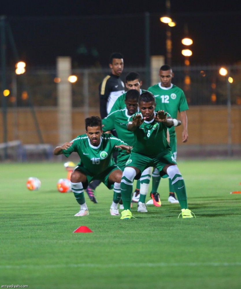 الأخضر الشاب يواصل تدريباته في الرياض