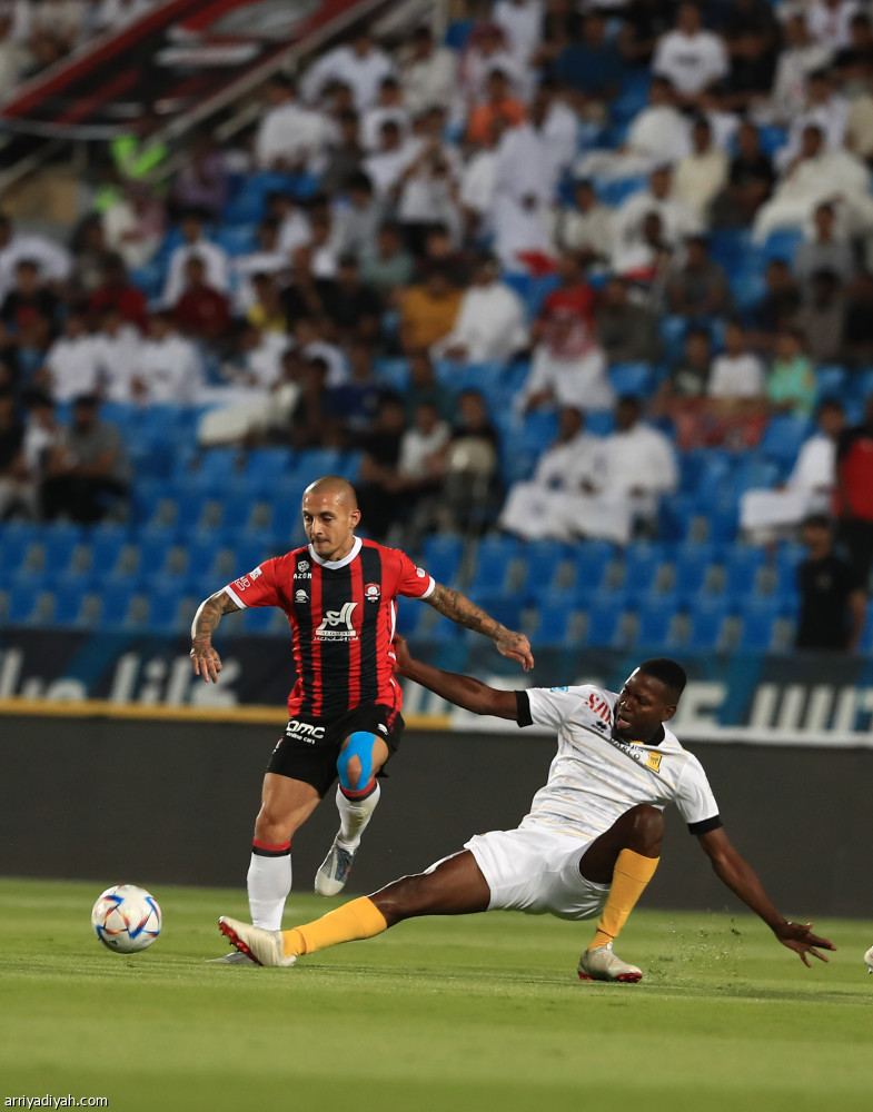 حجازي يعيد الاتحاد إلى الانتصارات