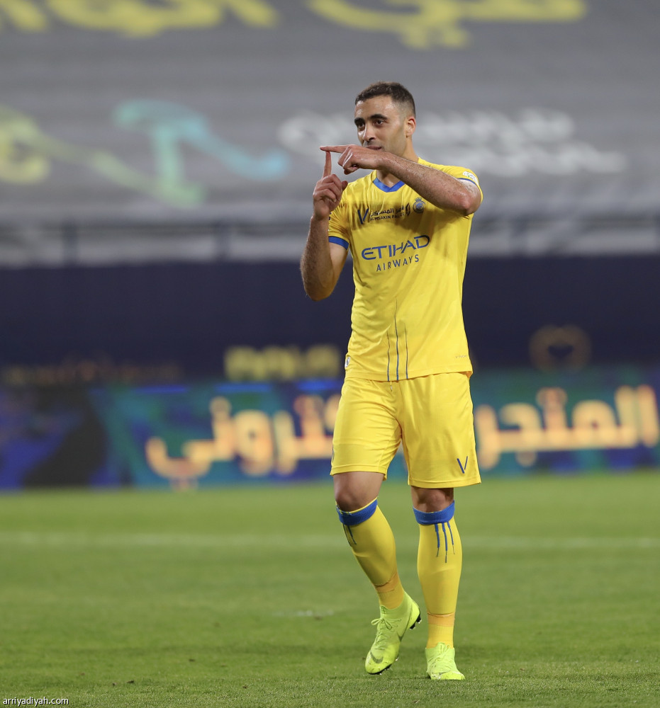 النصر يقسو على الباطن بسباعية