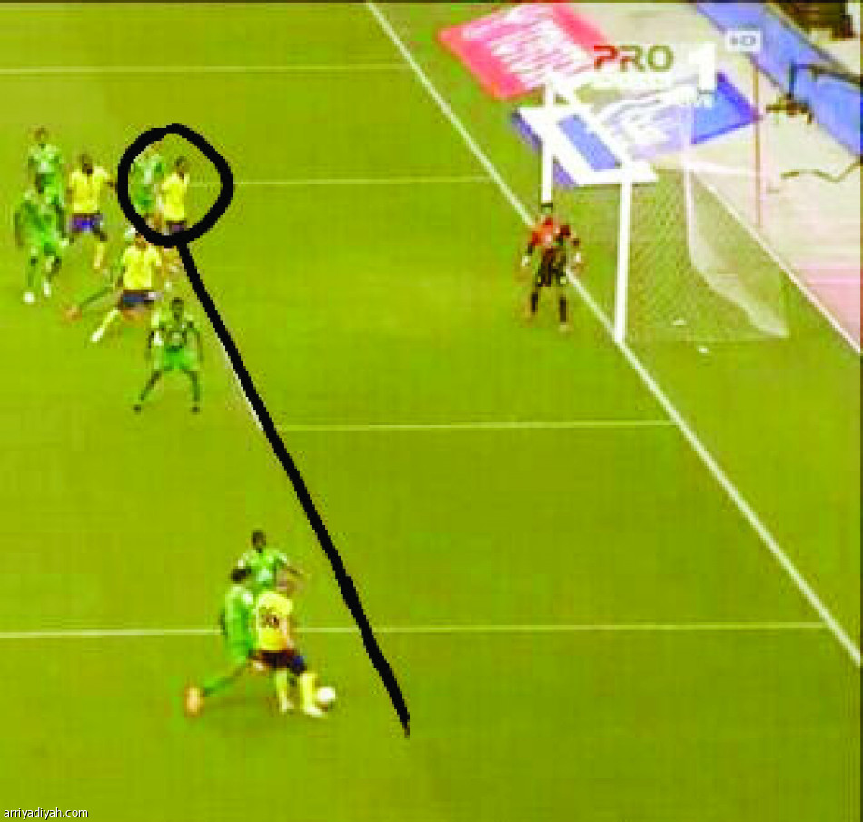 النصر استفاد من أخطاء حكم لا يرتكبها مبتدئ