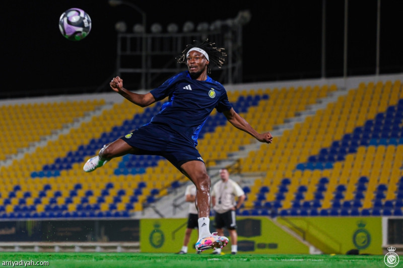 محمد سيماكان يعود لتدريبات النصر استعدادًا لمواجهة الاتحاد في دوري روشن السعودي وأيمن يحيى يواصل العلاج