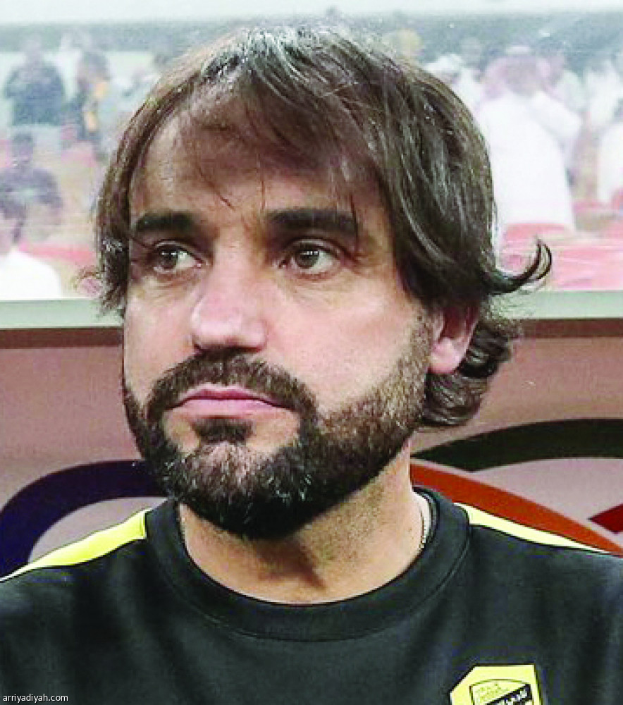 سيبيريا يفرض تكتيكا على الرائديين