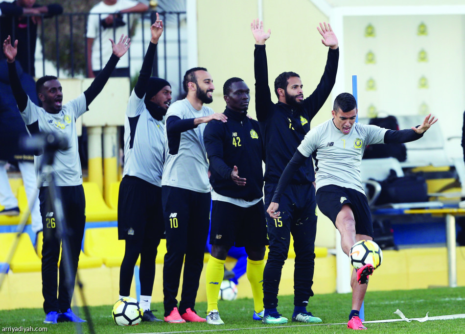 سهيل والجميعة ينعشان تدريبات الأصفر