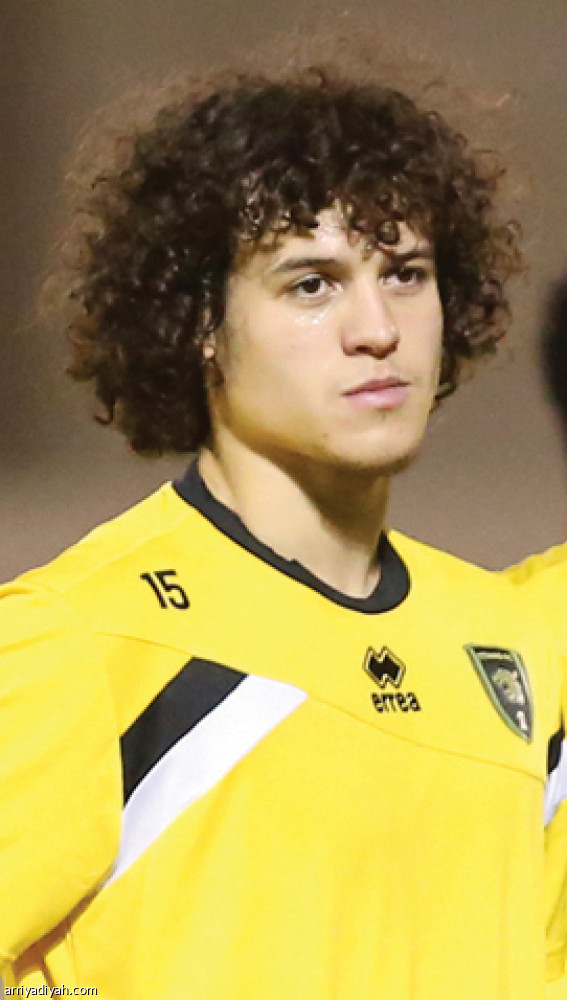 دياز يهرب.. 
وباجندوح يلتزم الصمت