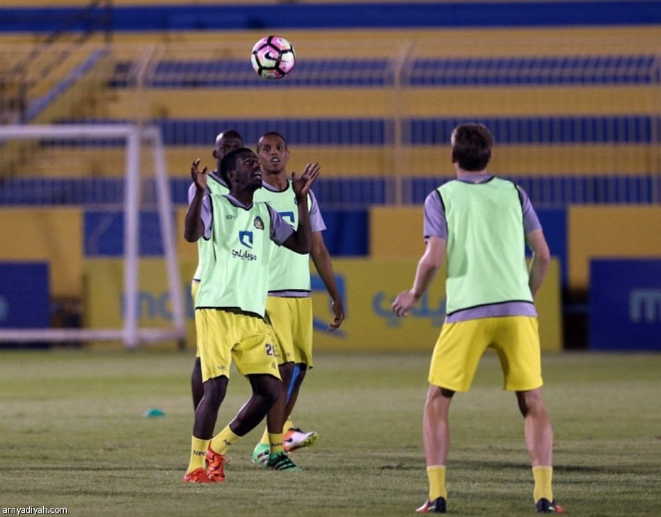 النصر يتجهز للفتح براتب شهرين