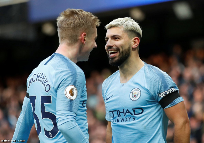 سداسية تاريخية تعيد السيتي إلى صدارة الدوري