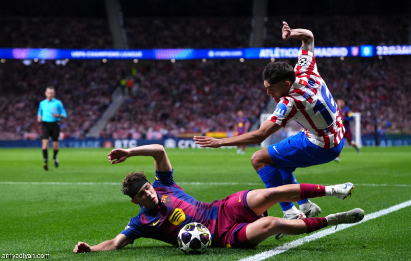 برشلونة: أسقطونا بقرارات تحكيمية ظالمة