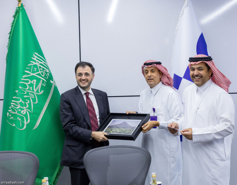 وزير الاتصالات السوري يتعرّف على خدمات مجموعة stc
