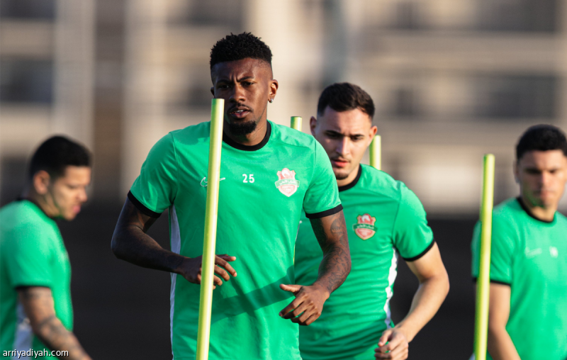 المواجهة الرابعة تجمع شباب الأهلي وتراكتور