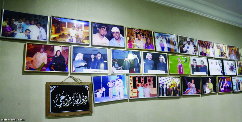 “الكيرم” يشعل ديوانية طارق العلي