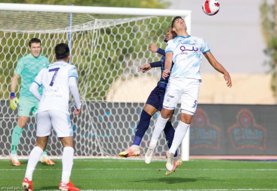 الرباعية الأولى
تؤهل الفيحاء