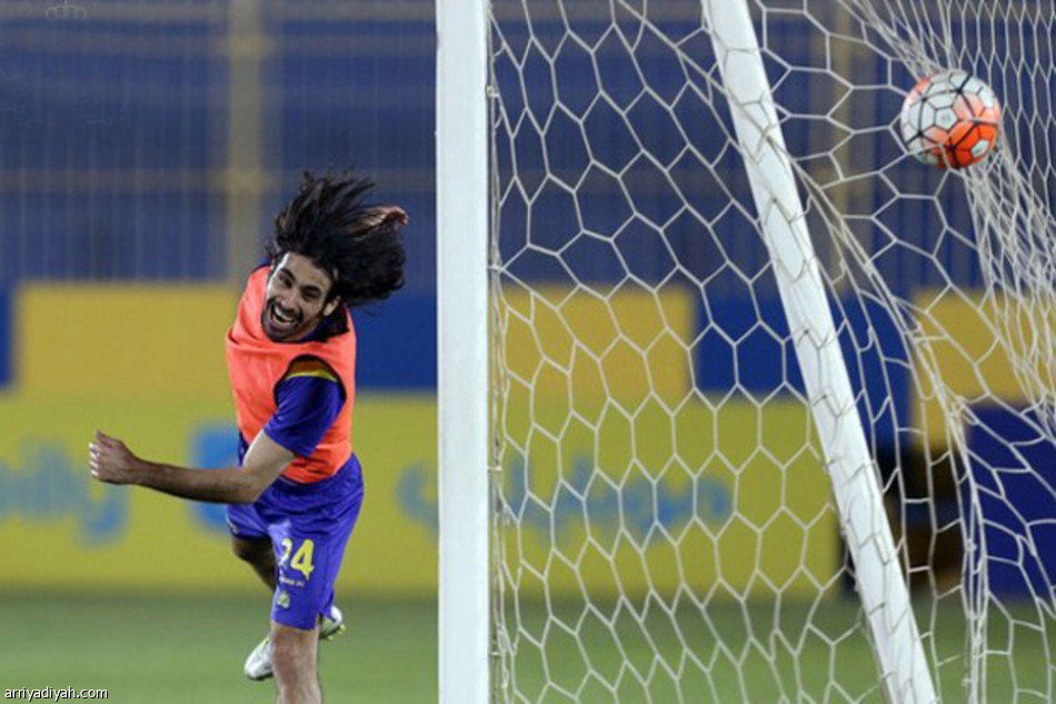 النصر يستنجد بلاعبي الشباب قبل النهائي