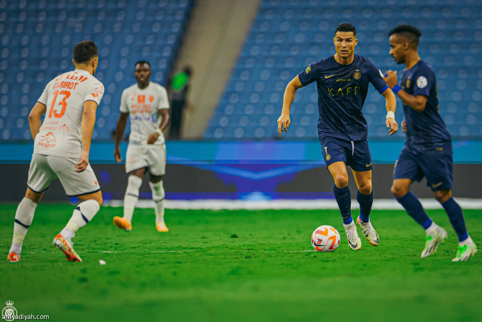 بثلاثية الفيحاء.. النصر يصعد إلى المركز الثاني