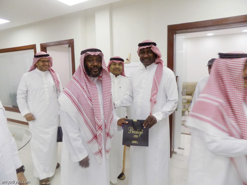 معايدة.. تجمع قدامى النصر والهلال