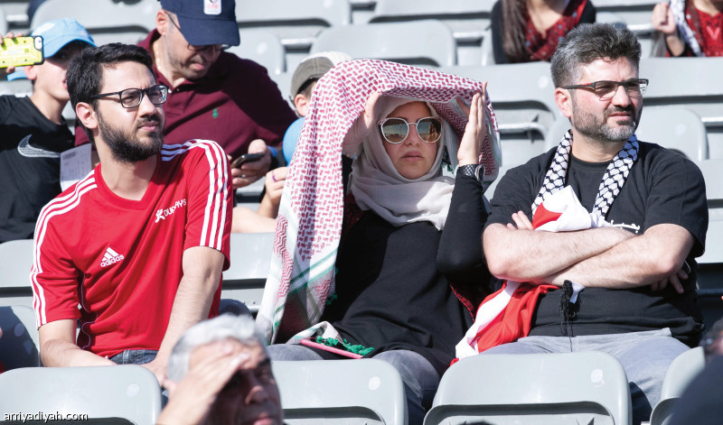 الكوفية..
رمز لا يموت