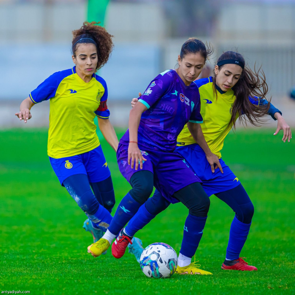 Excellent, ladies.. Al-Hilal is showing off.. and Al-Nassr continues to lead