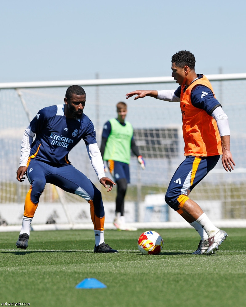 «الكلاسيكو» يفرض الصباحية