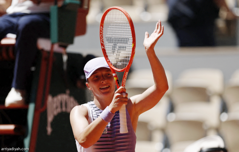 Ija Advances After Beating Sara at Roland Garros