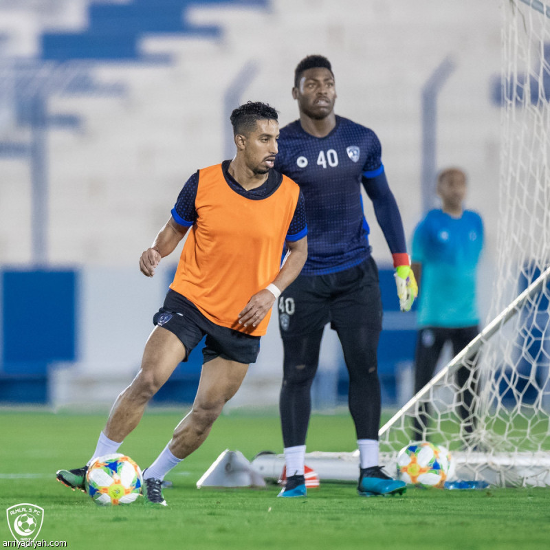 الهلال
يستعيد سالم والعابد