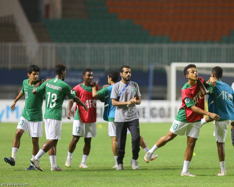 العطوي
يستعيد أبطال آسيا