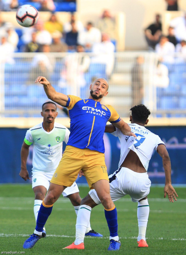 الفتح يعرقل النصر ويحرمه من صدارة الهلال