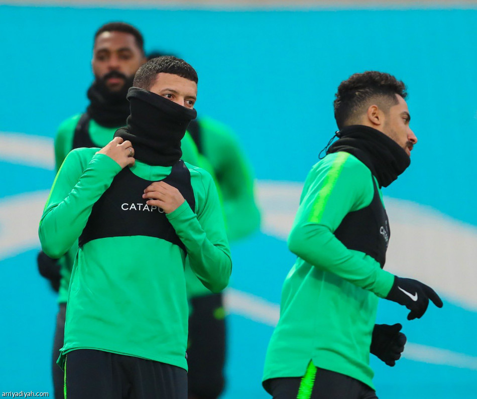 الأخضر يستعد للأوزبك