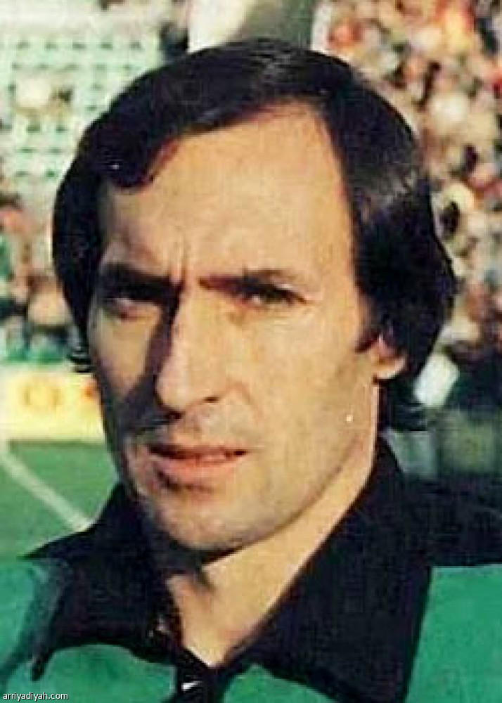 المعيوف
مع الحاسمين