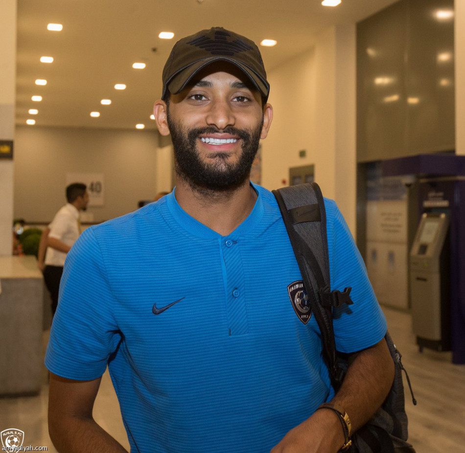 قبل الكلاسيكو.. 
الهلال يمرر.. والاتحاد يصنع