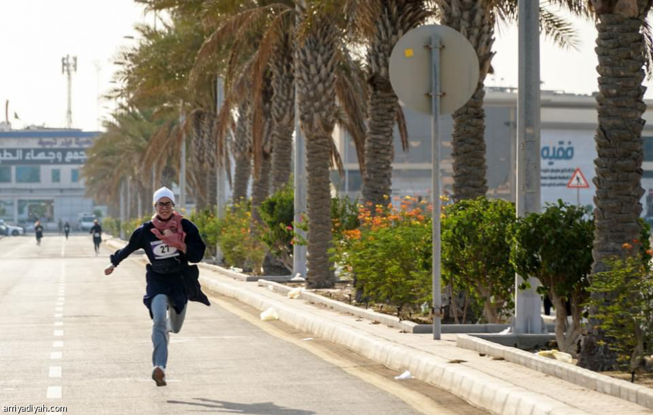مارجريتا تفوز بسباق الجري النسائي في جدة
