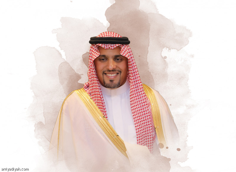خالد بن سلطان.. رائد السيارات