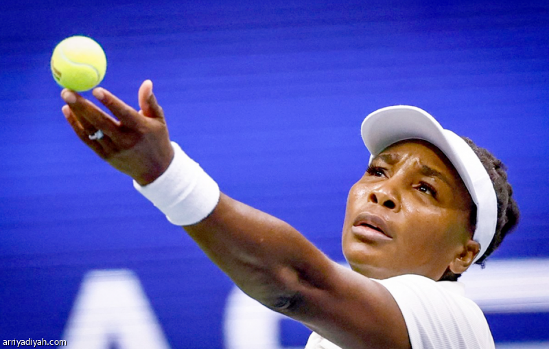 فرنسا المفتوحة.. فينوس تنتظر بطاقة دعوة