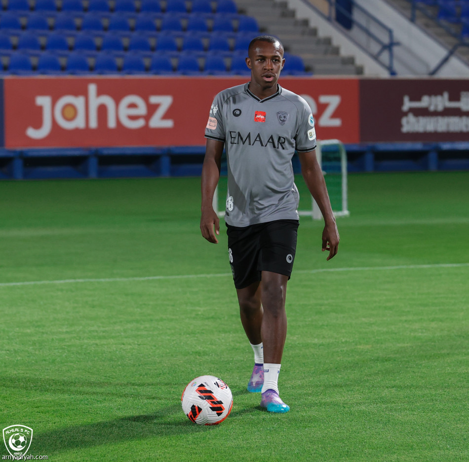 الهلال.. دياز يشرح خطة الحسم