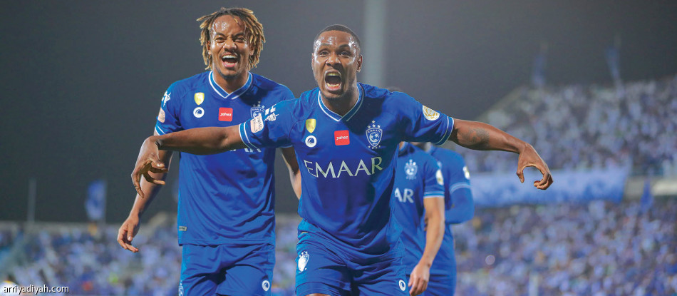 بالاتحاد.. الهلال
يتجاوز النصر والأهلي