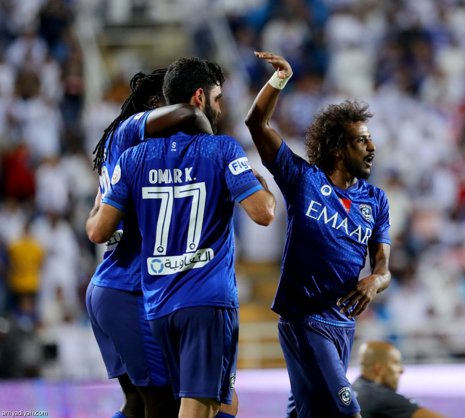 الهلال يستعرض بخماسية الرائد