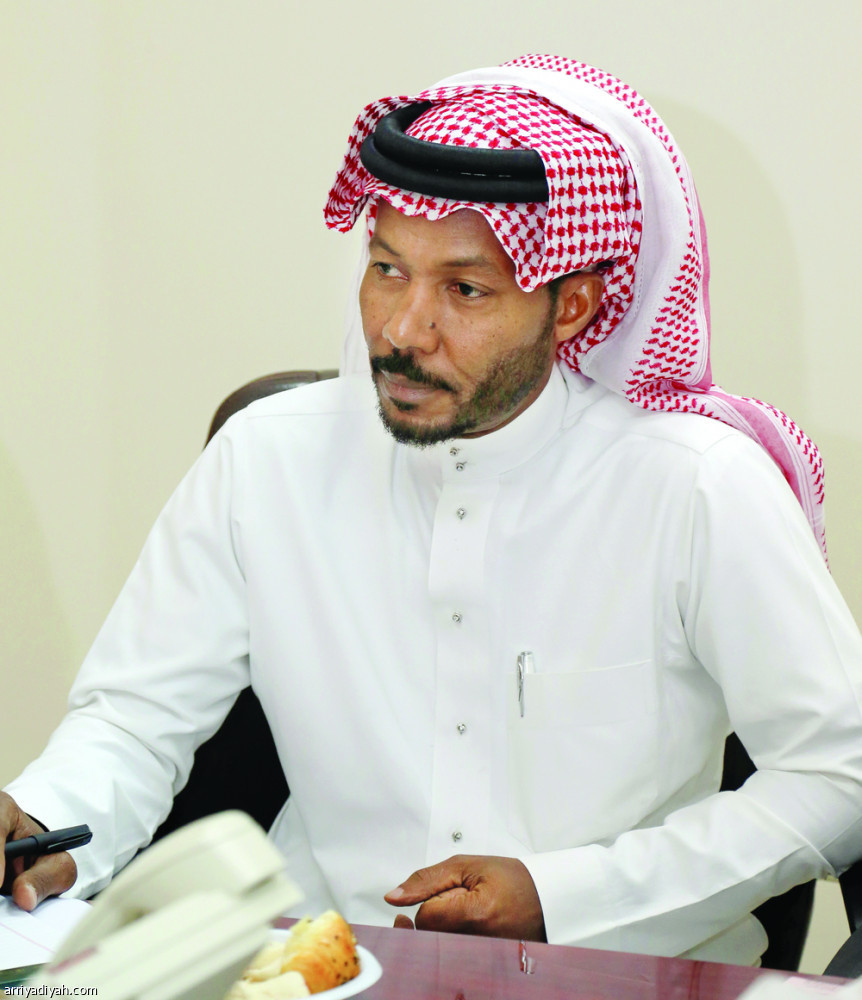 غرفة خاصة لجماهير الاتحاد والأهلي