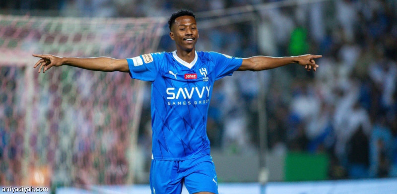 ناصر الدوسري يخضع لاختبارات لتحديد مشاركته في مباراة الهلال ضد القادسية