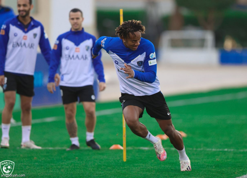 الإصابات تضرب الهلال قبل الأهلي