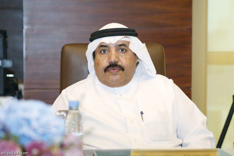 العييري:
10 آلاف تكسر الظهر