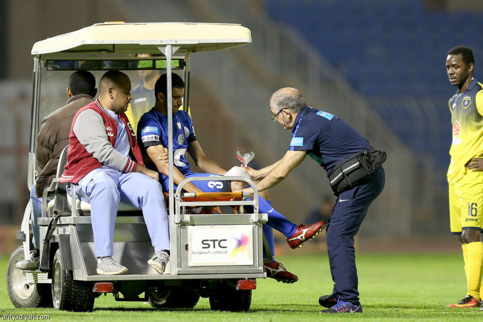 الرباط يحرم الهلال من خدمات مجاهد المنيع