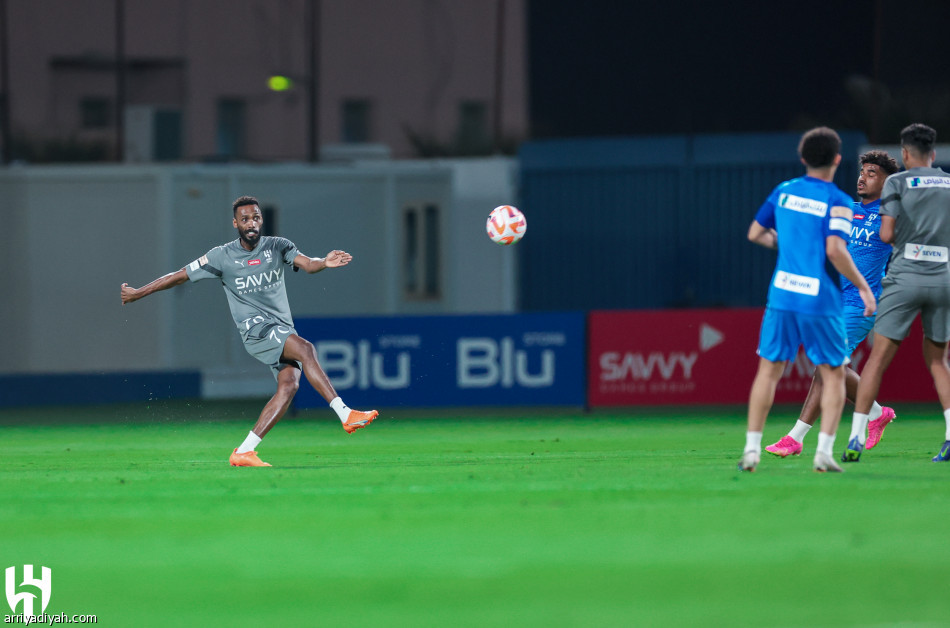 الهلال يناور شبابه.. ويستريح غدا