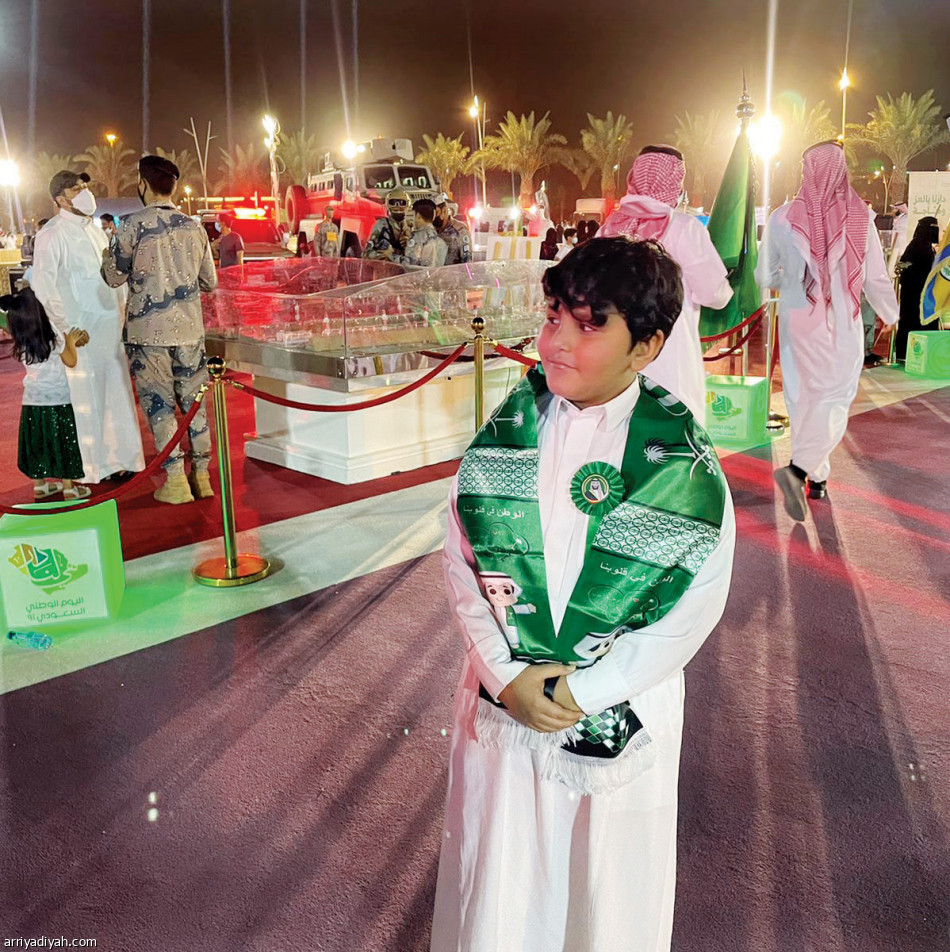 عرض عسكري
يتصدر واجهة الرياض