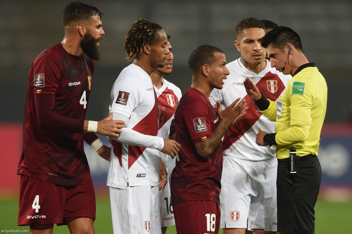 محترفو الدوري و «أيام فيفا»