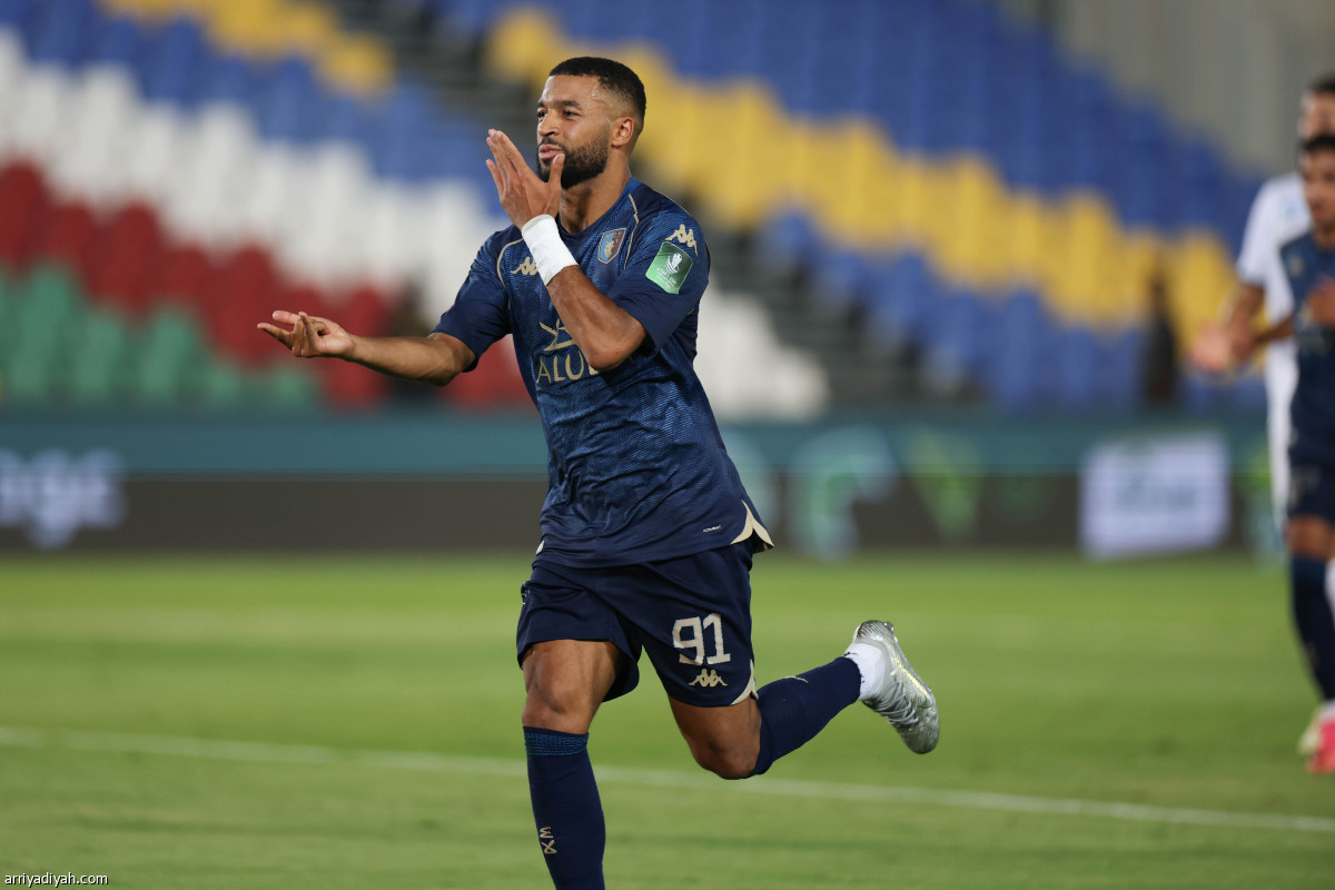 العقد يكتمل