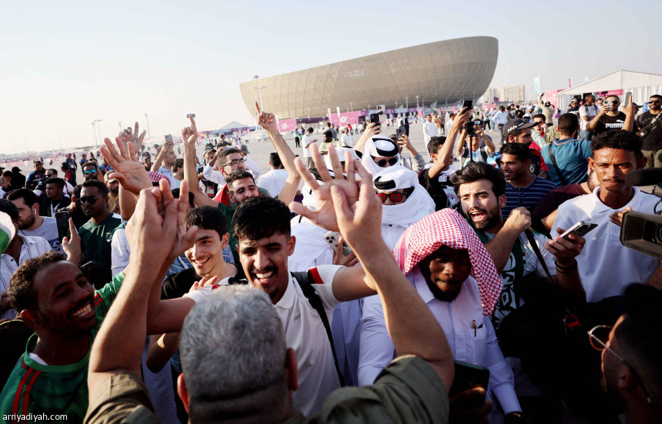 السعوديون 
ينثرون الفرح في الدوحة