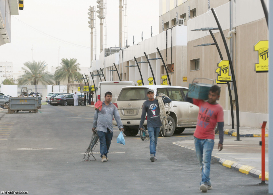 ملعب الاتحاد.. «نيولوك»