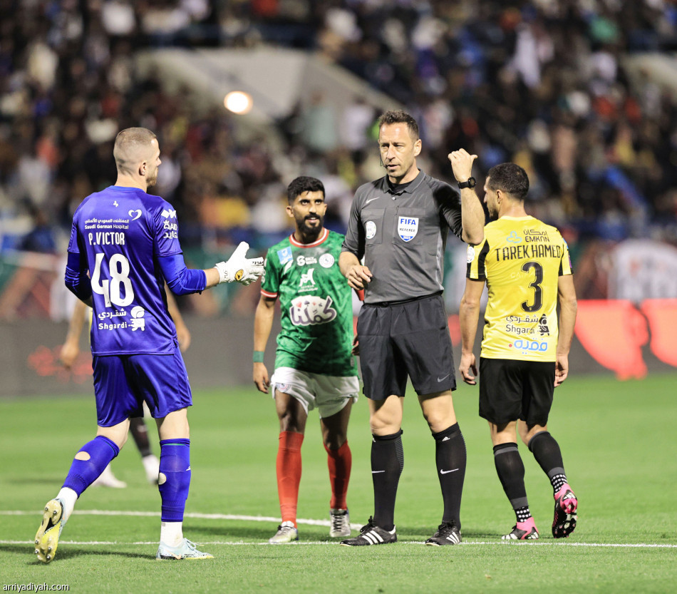 النمور.. 
360 
دقيقة شباك نظيفة